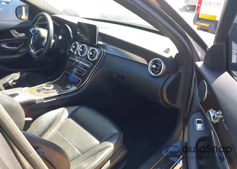 2018 Mercedes-Benz C 300 from USA, damaged, VIN 55SWF4JB9JU263041